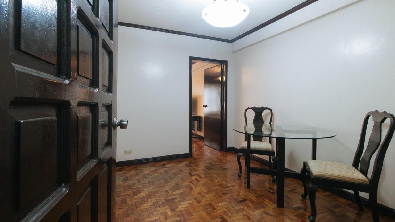 El Rico Suite Makati By Reddoorz Manila Eksteriør bilde