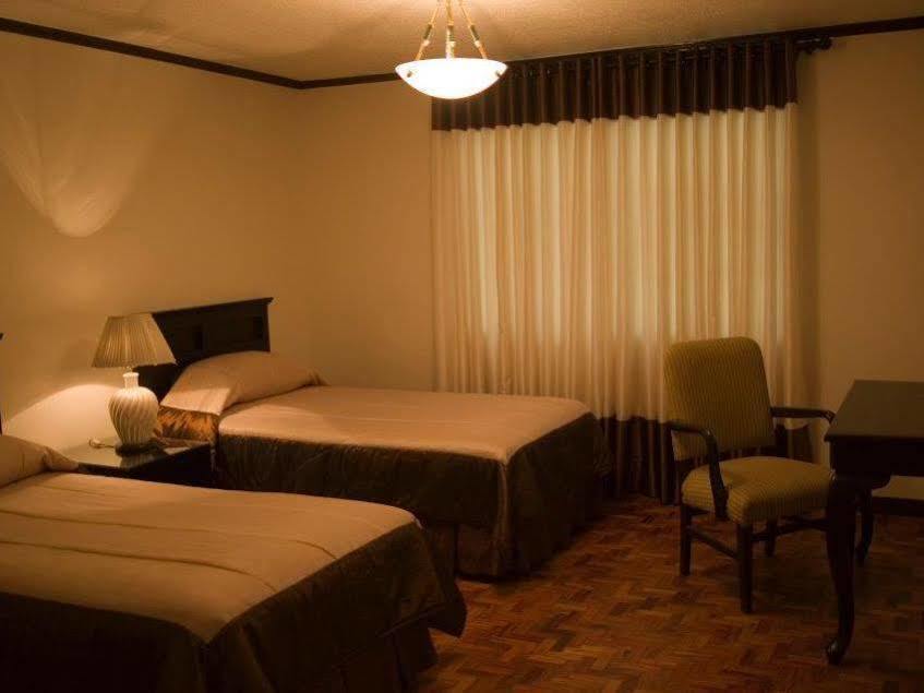El Rico Suite Makati By Reddoorz Makati City Eksteriør bilde