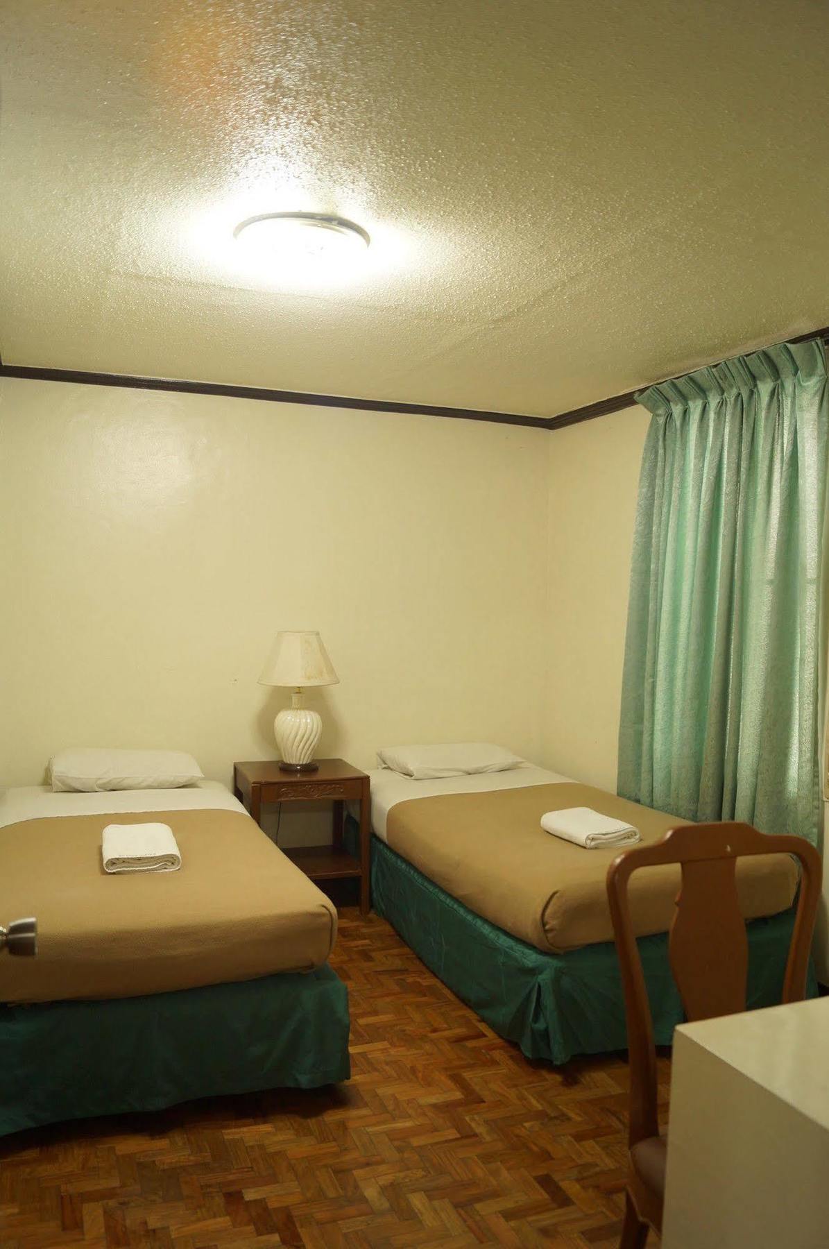 El Rico Suite Makati By Reddoorz Makati City Eksteriør bilde